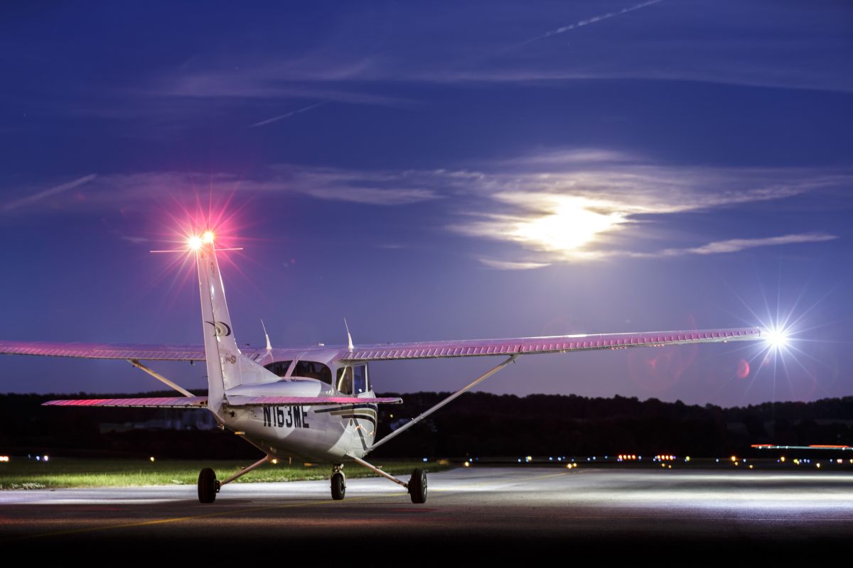 Buying an aircraft for flight training